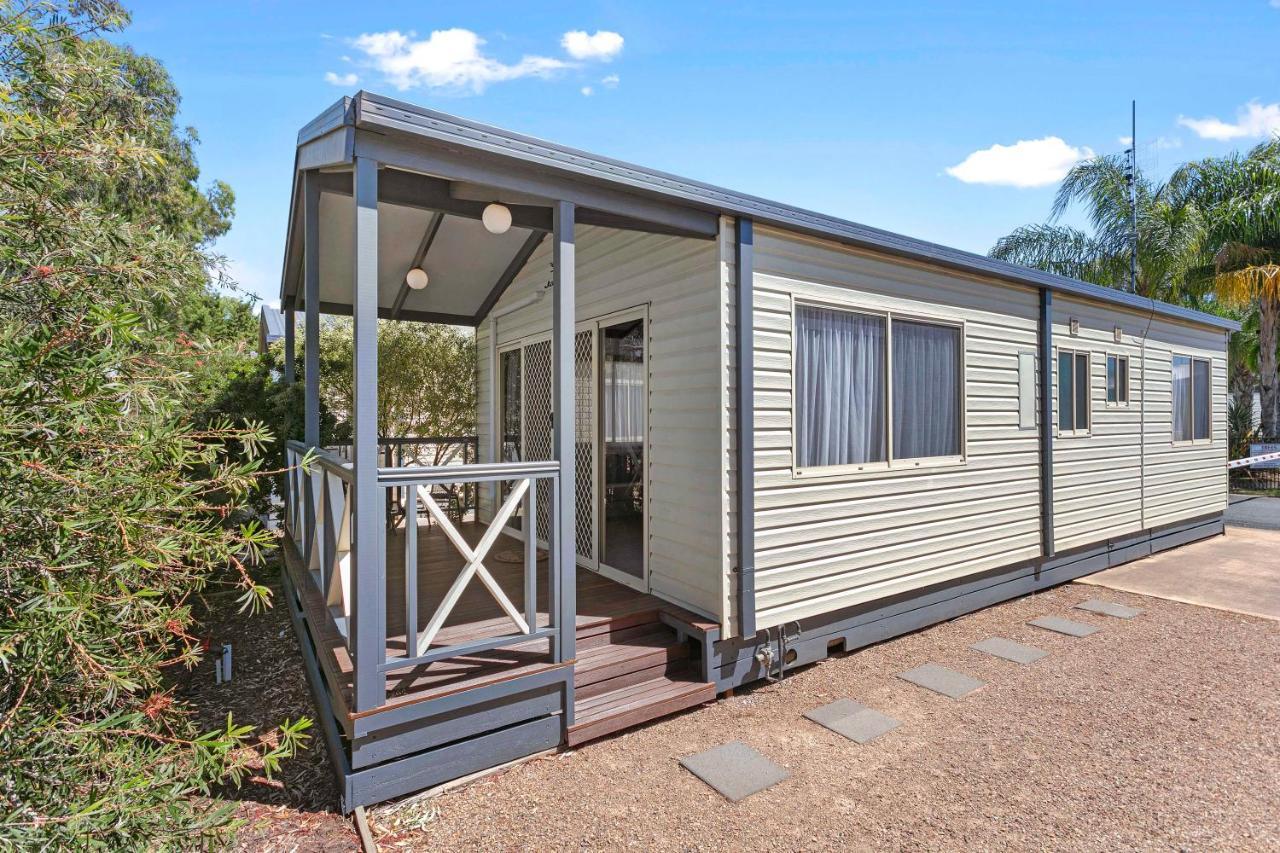 Big4 Moama Holiday Park Exterior photo