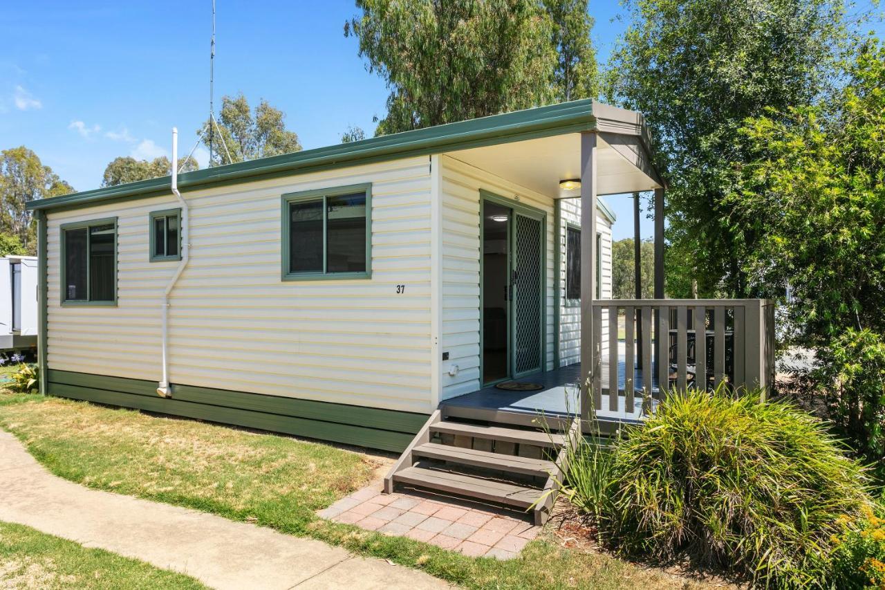 Big4 Moama Holiday Park Exterior photo