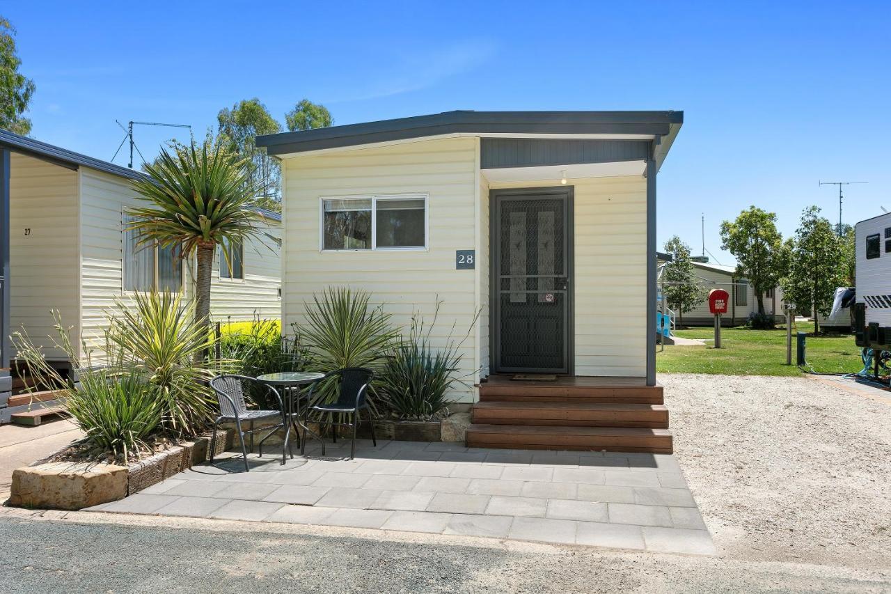 Big4 Moama Holiday Park Exterior photo